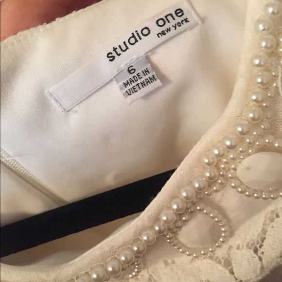 Dress - Picture 4 of 4